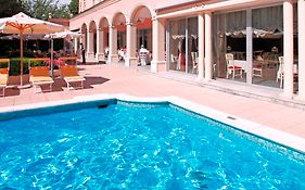 Hotel De La Paix